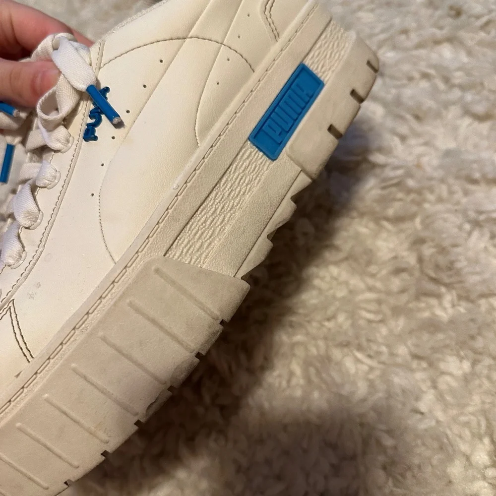 Puma White Platform Sneakers with Blue Accents - Picture 4 of 6